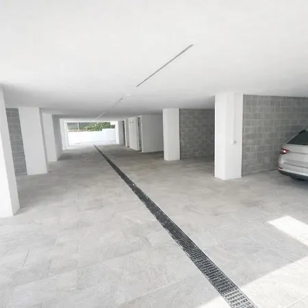 Katy Beachside 2025 - Agenzia Cocal 公寓 卡奥莱